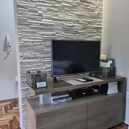 Apartament Ristanovic *